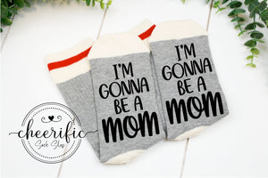 I'm Gonna Be A Mom Socks